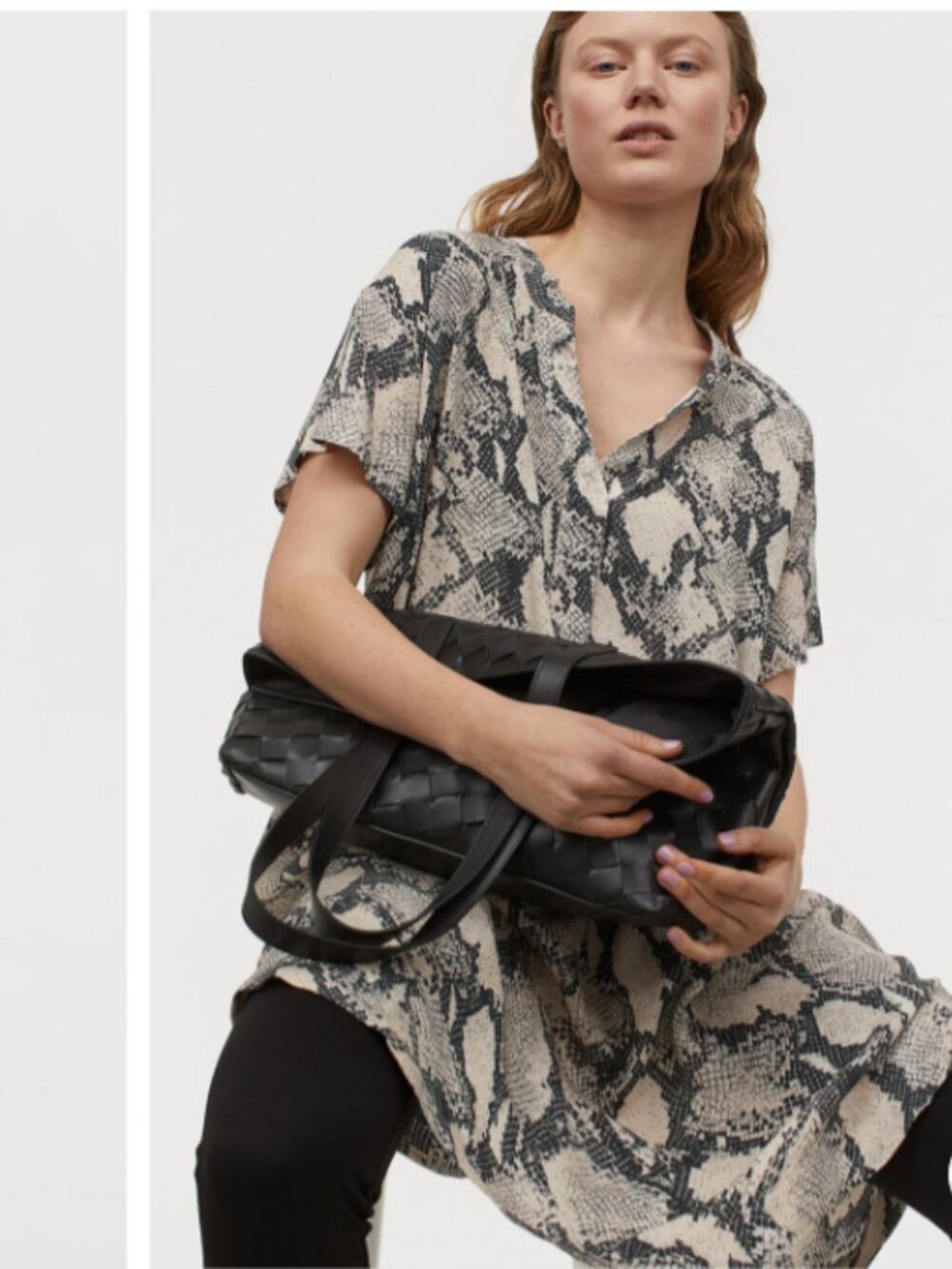 ☆ H&M Python Shirt Dress - Picture 9 of 9